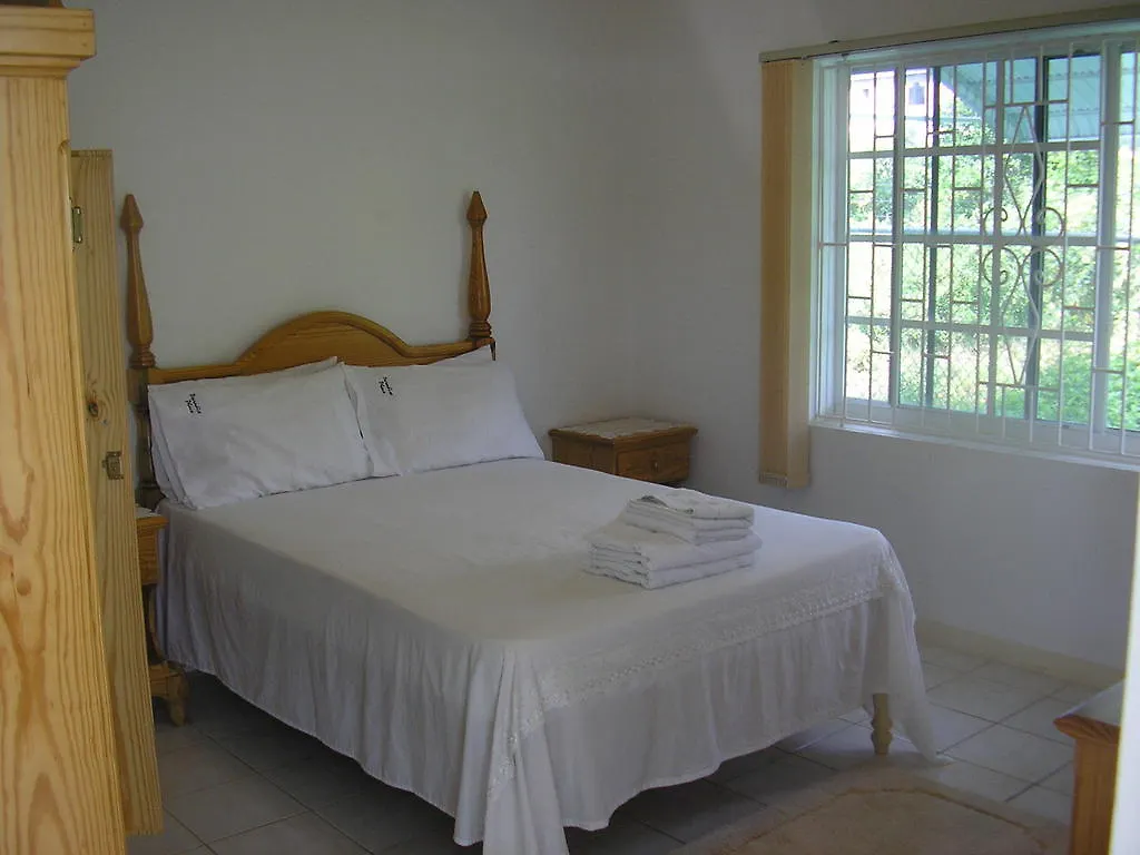 Paradise Place Apartman Discovery Bay Jamaica